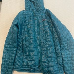 Patagonia micro puff jacket with hood